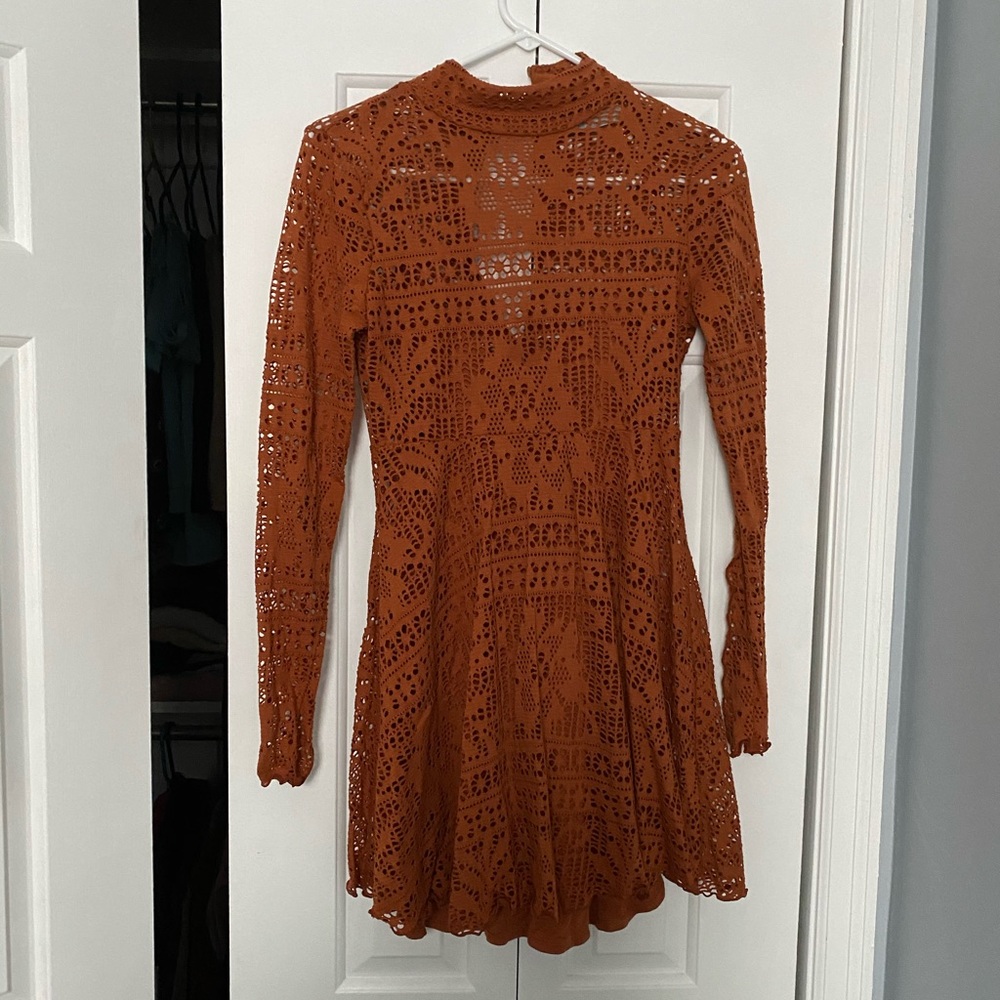 Free People Lace Dress Preowned Vguc  🐶🐱🚭
Burnt orange